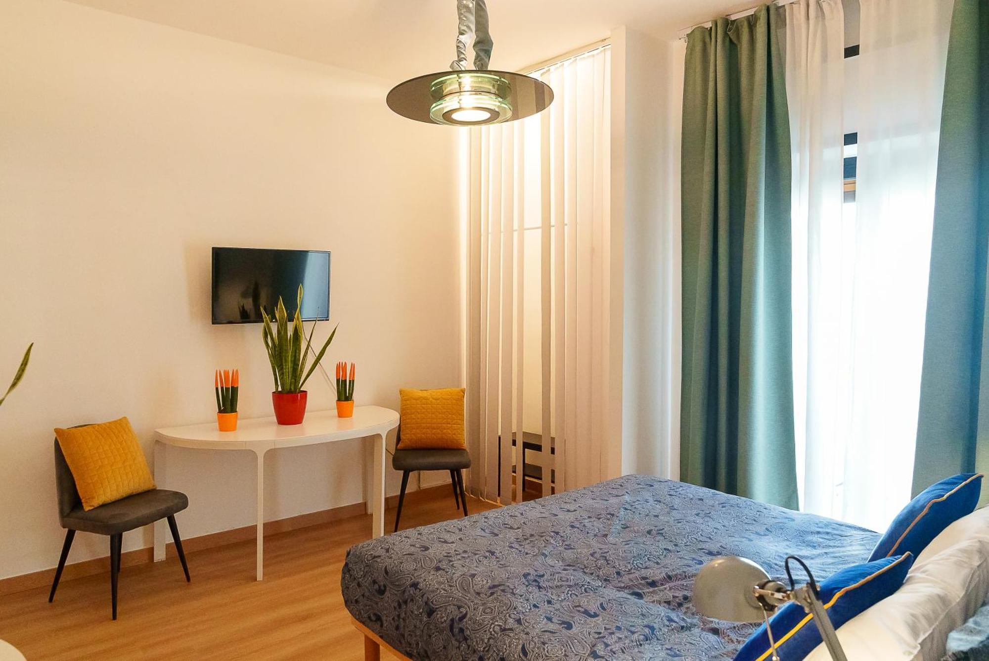 Via Prospero Petroni 9 - Bari Stazione - Otel Dış mekan fotoğraf